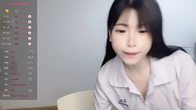 Aida73 网络视讯表演