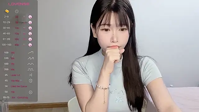 Aida73 网络视讯表演