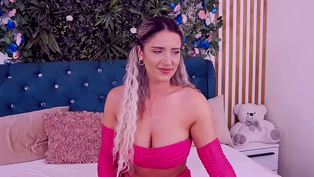 Pokazy przed kamerką – CherryMuse_
