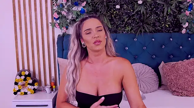 Živý XXX chat CherryMuse_