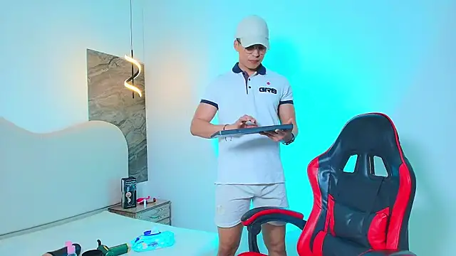 แชท XXX สดของ TONY_FOXX1