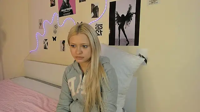 MidnightPoise – webcam-show