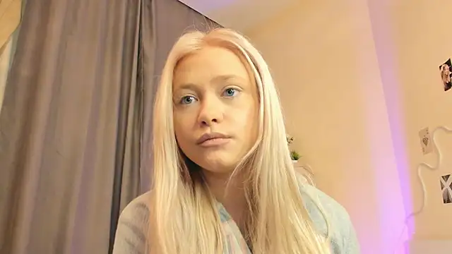 MidnightPoisen Webbikameraesitys