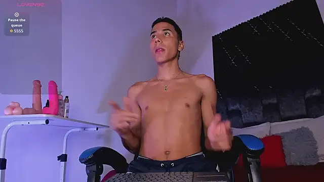 ThiagoSexy005 Adlı Modelin Web Kamerası Şovu