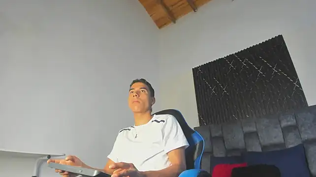 ThiagoSexy005 webkamerás műsora
