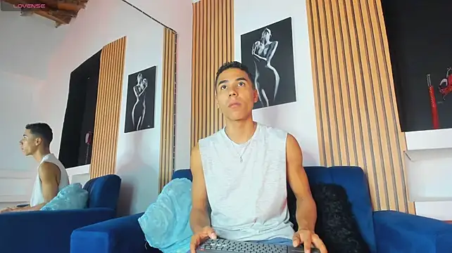 Webkamerová show ThiagoSexy005