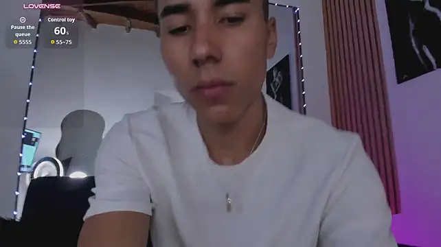 ThiagoSexy005 Pertunjukan Webcam