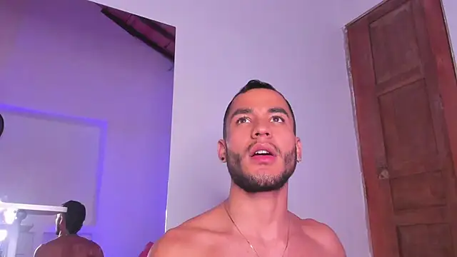 MaxPower003 – webcam-show