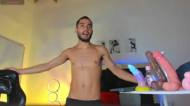 MaxPower003 – webcam-show