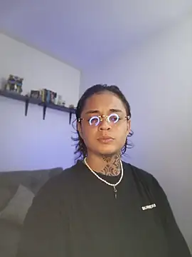 Sam_Bartonn's Live XXX Chat