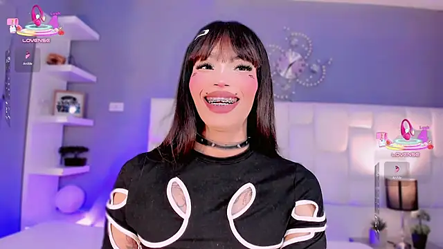 ExoticlanaDoll webcam show