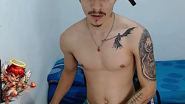 Arzu_08's Webcam Show
