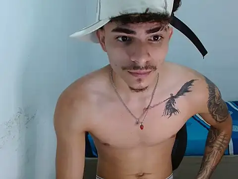 Arzu_08 Webcam-Show