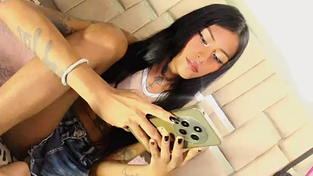 Pokazy przed kamerką – 6sexybitchdirty66x