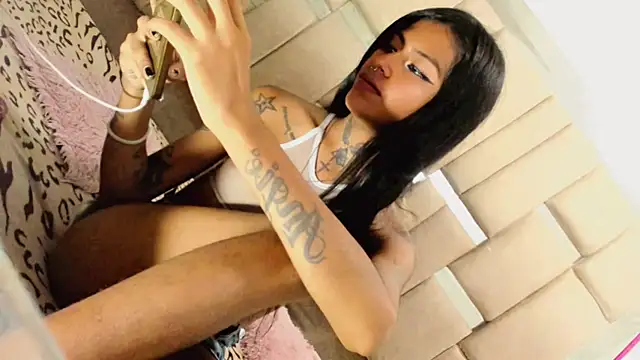 6sexybitchdirty66x's Webcam Show