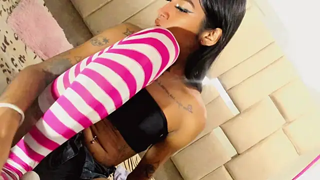 6sexybitchdirty66x's Webcam Show