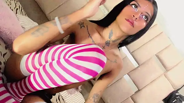6sexybitchdirty66x Webcam-Show