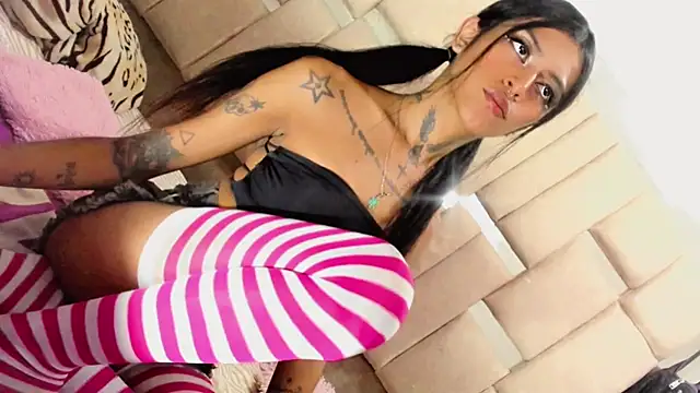 โชว์เว็บแคมของ 6sexybitchdirty66x