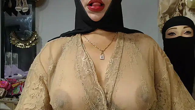 nadia__abaud 现场XXX聊天