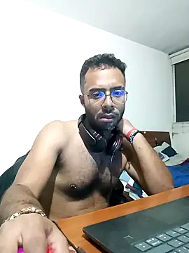 Arez_Vortex_ Webcam show