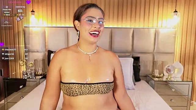 BellaaGrace লাইভ XXX চ্যাট