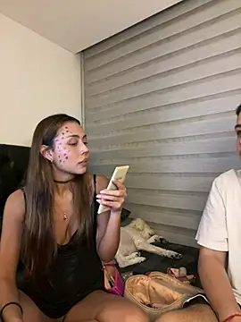 Bella_dannbond Adlı Modelin Web Kamerası Şovu