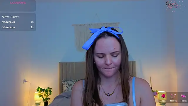 Magic_bunnyy_'s Live XXX Chat