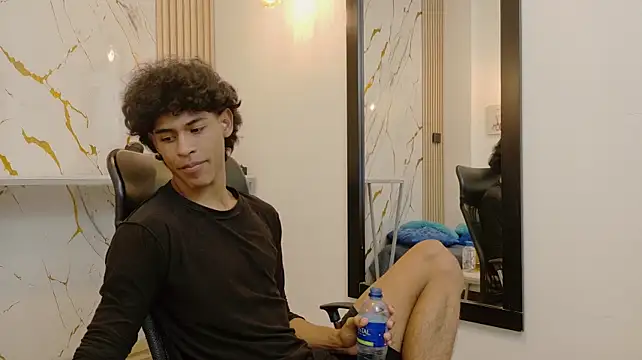 Zayn_Fox32 Webcam Show