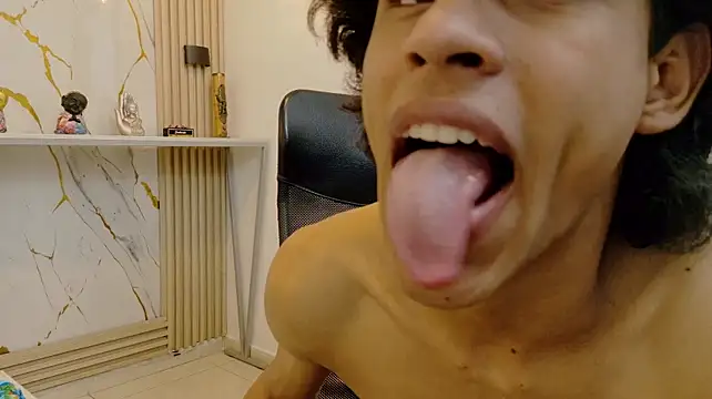 Zayn_Fox32 Webcamshow