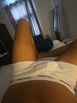 Ridaaaa5 Show in webcam