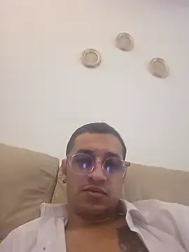 Ridaaaa5 webcam show