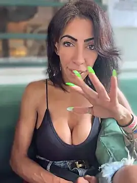 Yasmiinee Adlı Modelin Web Kamerası Şovu