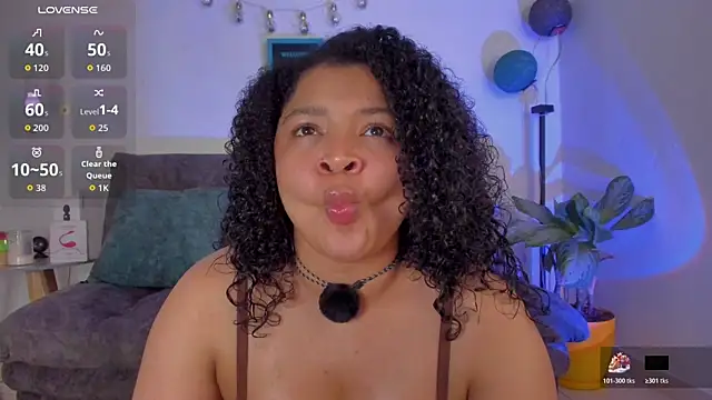 Nerea-'s Live XXX Chat