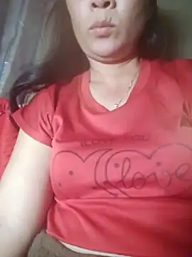 Lella_01 在線直播表演