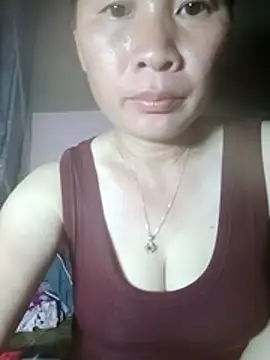 Lella_01 在線直播表演
