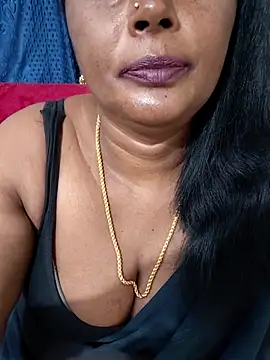 Siri_telugutamil95 网络视讯表演