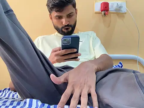 BBC_HORNY_GUJJU Pertunjukan Webcam