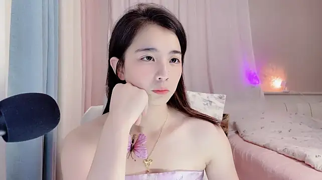 amy-6668's Live XXX Chat