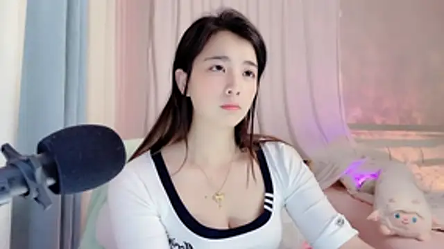 amy-6668's Live XXX Chat