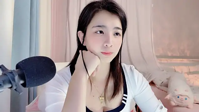 amy-6668's Live XXX Chat
