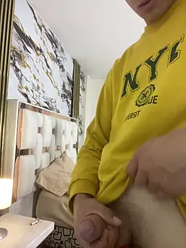 lyra-marco's Live XXX Chat