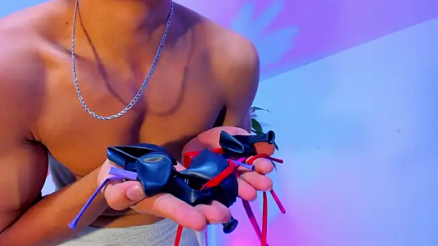 EthanSantori Webcamshow