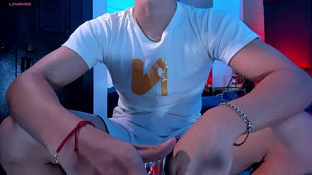 EthanSantori Chat XXX in diretta