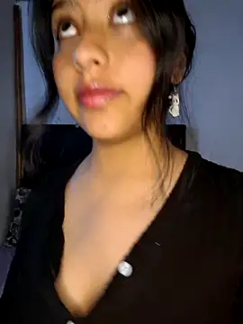 vaioletpoet's Live XXX Chat