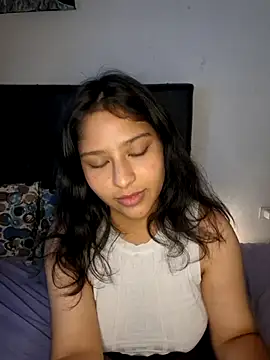 vaioletpoet's Live XXX Chat
