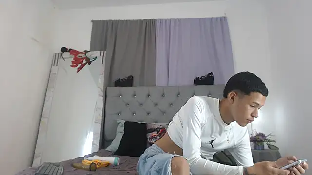 عرض كام PhillipCox
