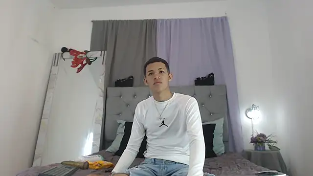 عرض كام PhillipCox
