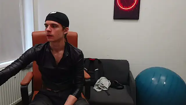 Вебкам-шоу David_Heath