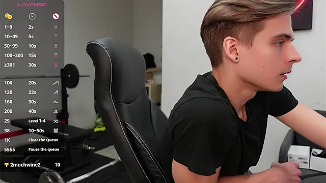 David_Heath's Live XXX Chat