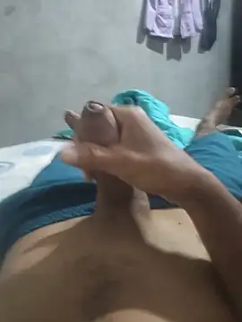 chicolargo17 webcam show
